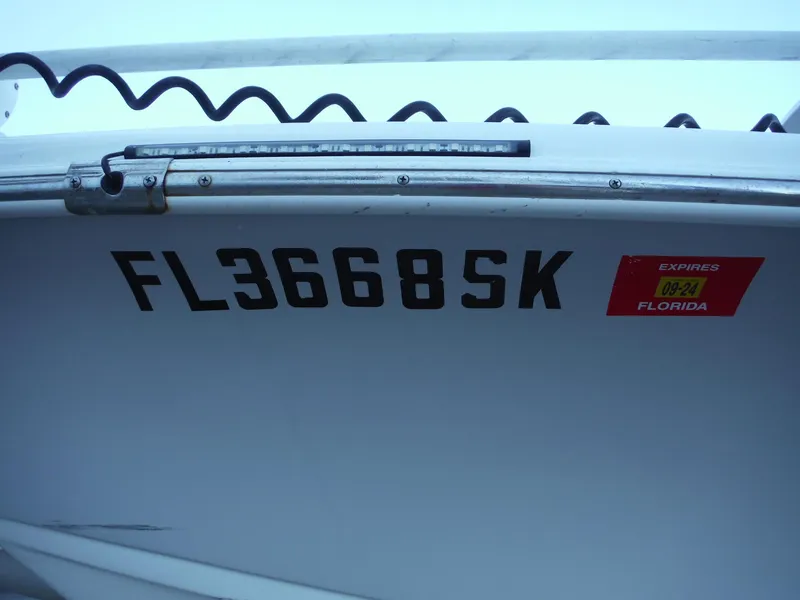 Slide: The Image of 2018 Sea Pro 248 Bay boat with Florida registration FL36685K. - 31