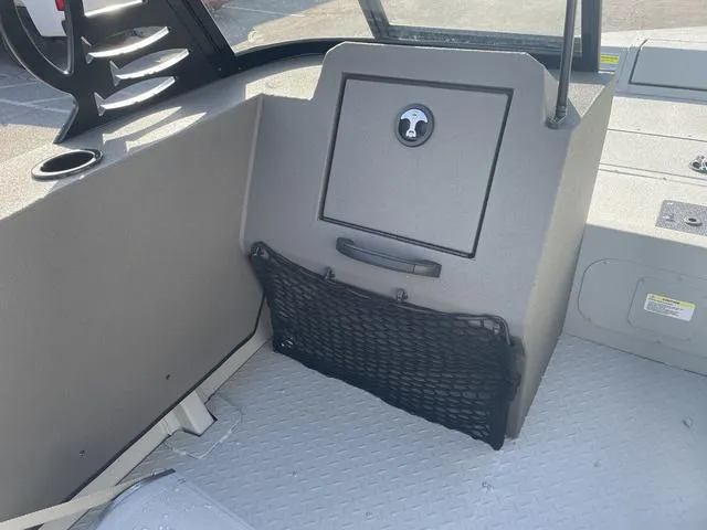 Slide: The Image of SeaArk Protege 2025 - 16