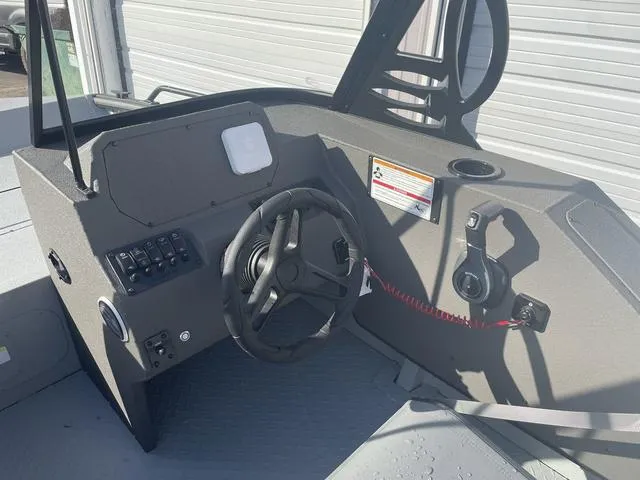 Slide: The Image of SeaArk Protege 2025 - 17