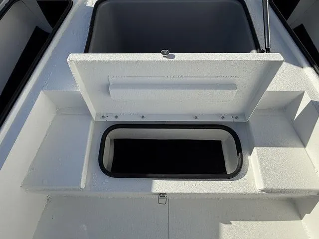 Slide: The Image of Avid 21 FSX 2025 - 10