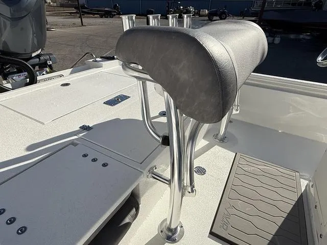 Slide: The Image of Avid 21 FSX 2025 - 20