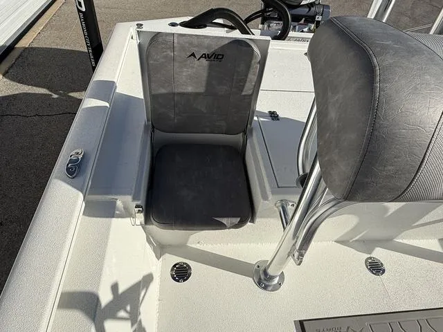 Slide: The Image of Avid 21 FSX 2025 - 24