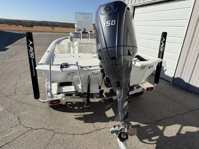 Slide: The Image of Avid 21 FSX 2025 - 3