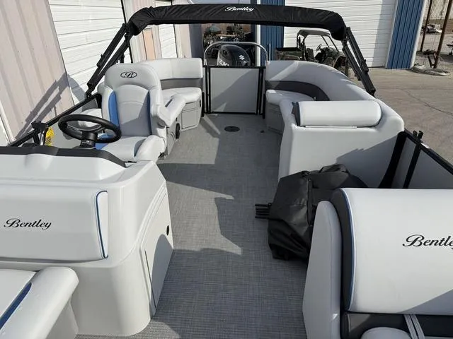 Slide: The Image of Bentley Pontoons Bolt 223 2025 - 11