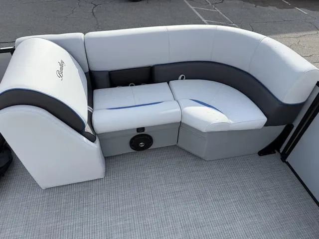 Slide: The Image of Bentley Pontoons Bolt 223 2025 - 8