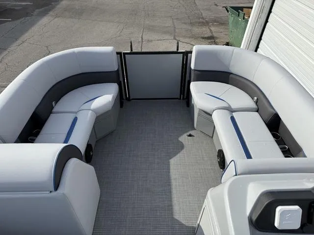 Slide: The Image of Bentley Pontoons Bolt 223 2025 - 9