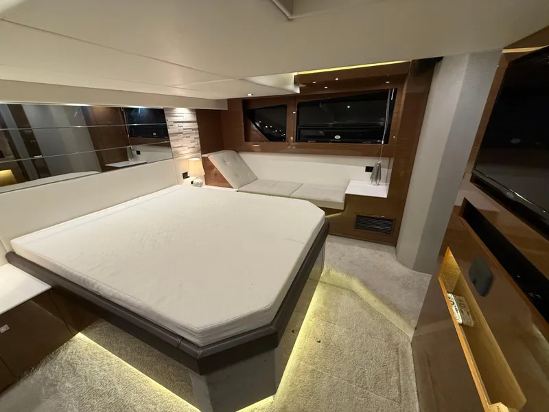 Slide: The Image of Luxurious bedroom interior of 2018 Cruisers Yachts 50 Cantius with modern design. - 18