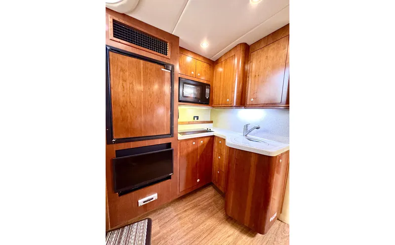 Slide: The Image of Cruisers Yachts 370 Express 2007 - 36