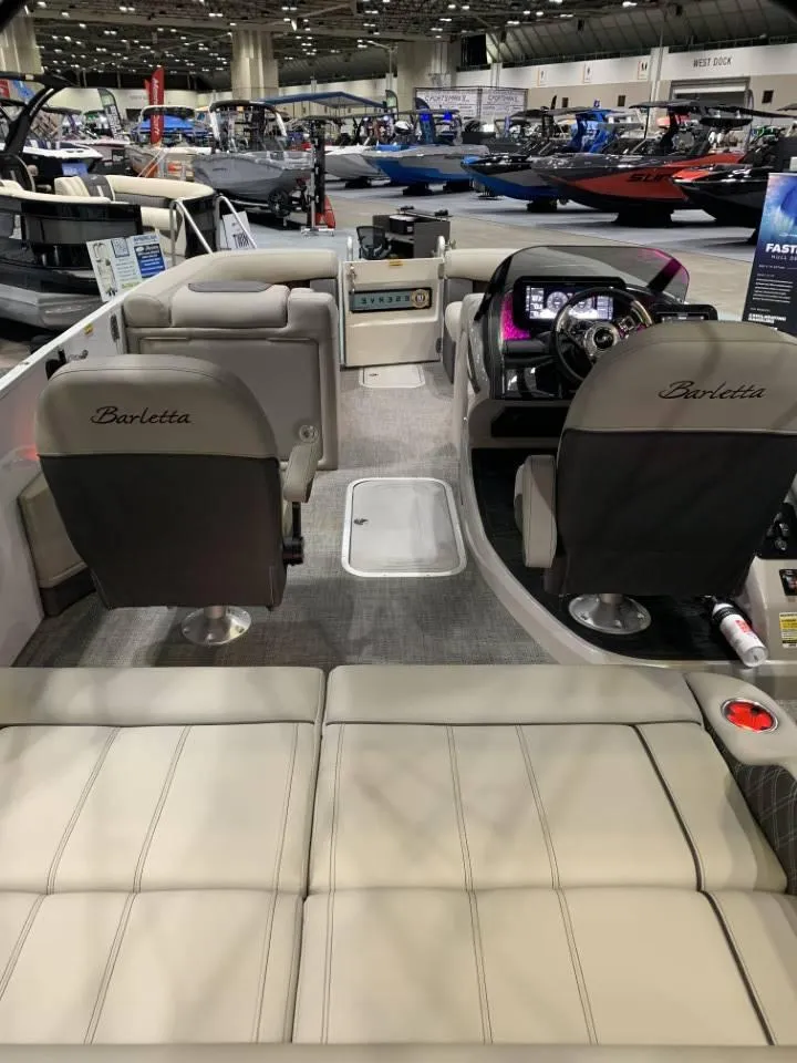 Slide: The Image of Barletta RESERVE LEGGERA 23UCA 2025 - 13