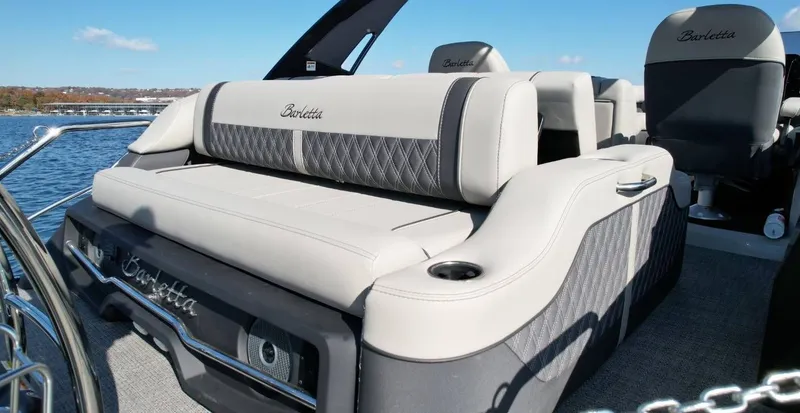 Slide: The Image of Barletta RESERVE LEGGERA 23UCA 2025 - 16