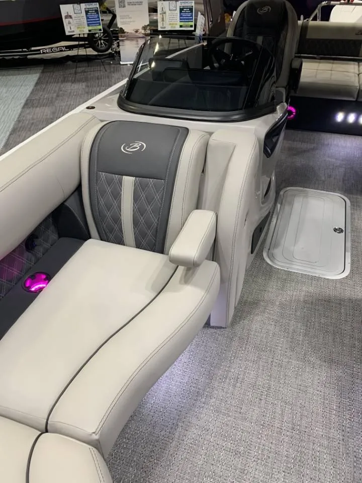 Slide: The Image of Barletta RESERVE LEGGERA 23UCA 2025 - 6