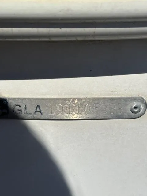 Slide: The Image of Glastron SX 195 1999 - 24