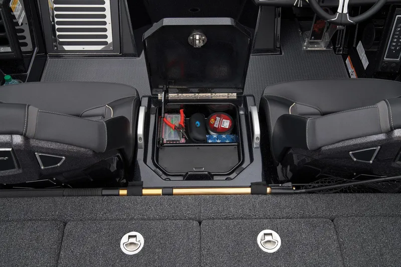 Slide: The Image of Ranger Z521 2025 - 64