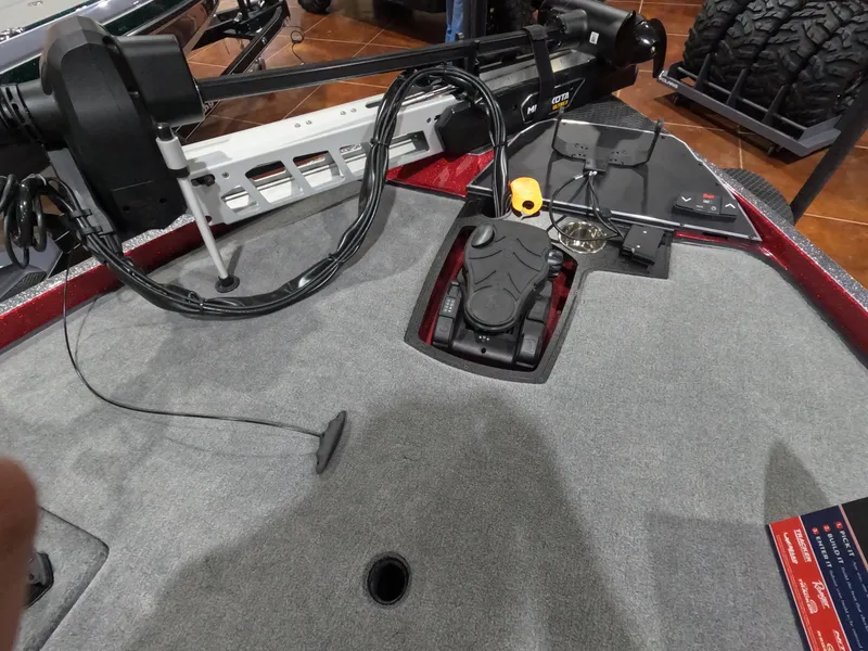 Slide: The Image of Ranger Z521 2025 - 99