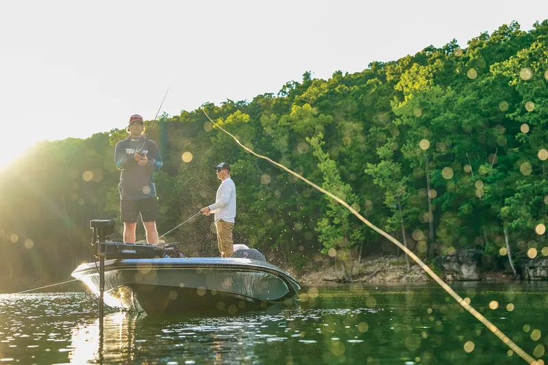 Slide: The Image of Triton 21XP Patriot 2025 - 124