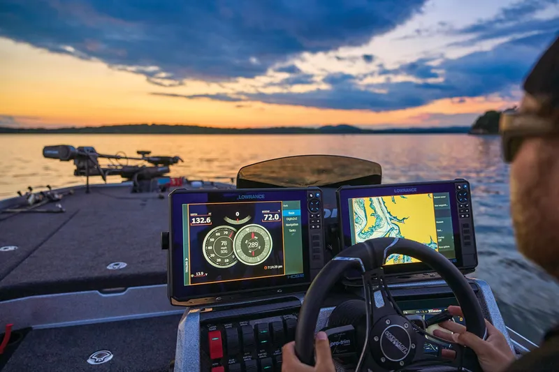 Slide: The Image of Triton 21XP Patriot 2025 - 137