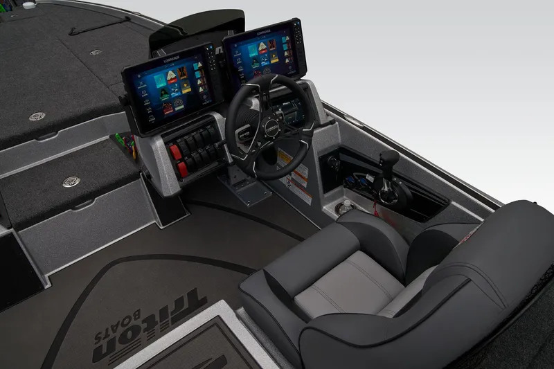 Slide: The Image of Triton 21XP Patriot 2025 - 66