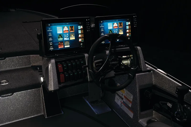 Slide: The Image of Triton 21XP Patriot 2025 - 86