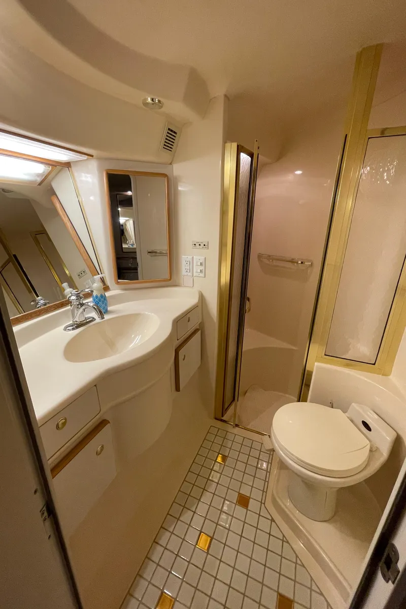 Slide: The Image of Sea Ray 500 Sundancer 1996 - 65
