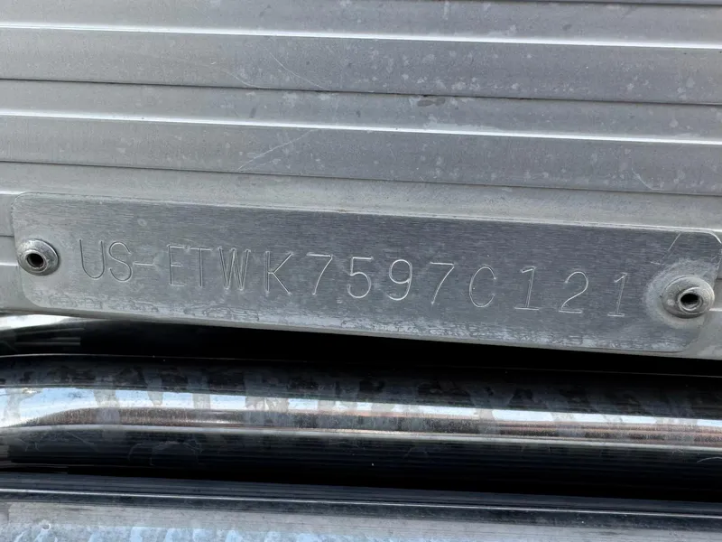 Slide: The Image of Hull identification number on 2021 Bennington 23 LS RSD boat. - 25