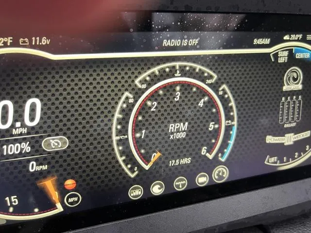 Slide: The Image of Malibu Wakesetter 23 LSV 2023 - 17