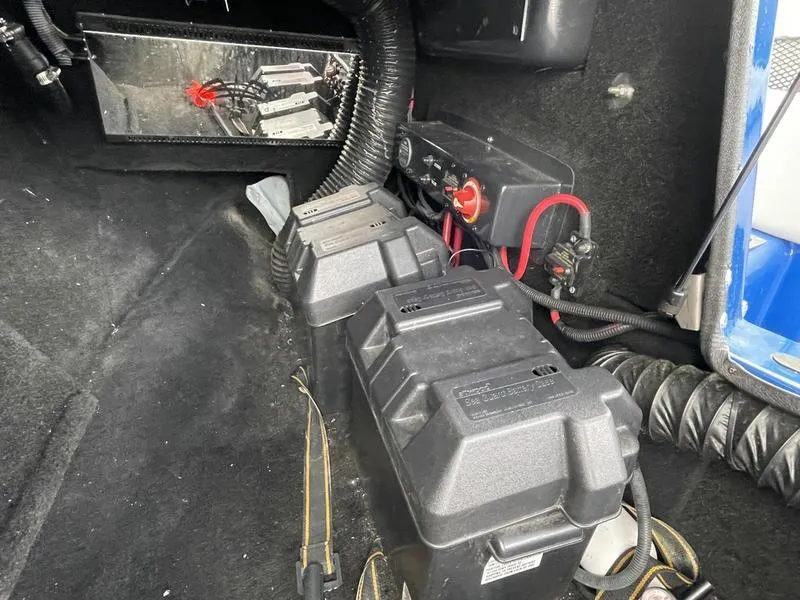 Slide: The Image of Centurion ENZO SV 233 2012 - 23