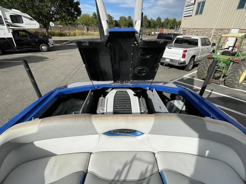 Slide: The Image of Centurion ENZO SV 233 2012 - 33