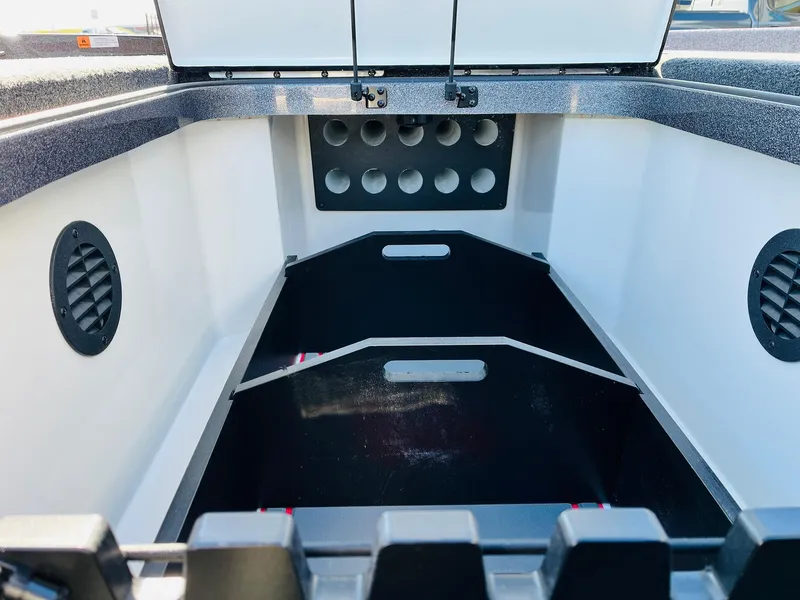 Slide: The Image of 2025 Ranger Z520R Cup-Equipped boat storage compartment with cup holders. - 19