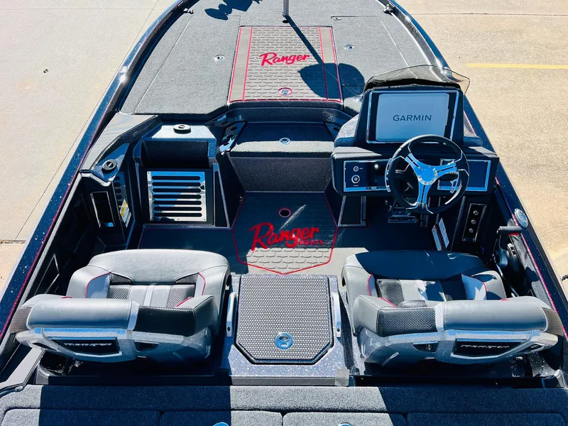 Slide: The Image of 2025 Ranger Z520R Cup-Equipped boat interior with Garmin navigation system. - 29