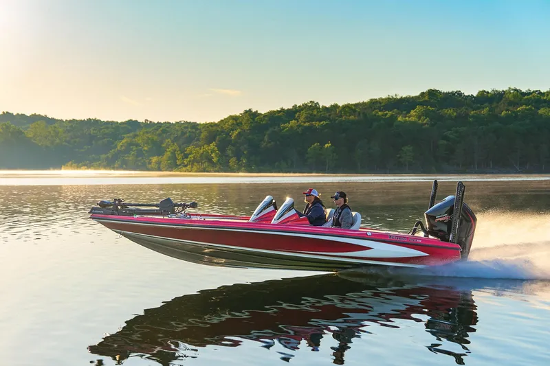 Slide: The Image of Triton 20XP Patriot 2025 - 92