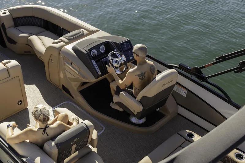 Slide: The Image of Barletta LUSSO23M 2025 - 40