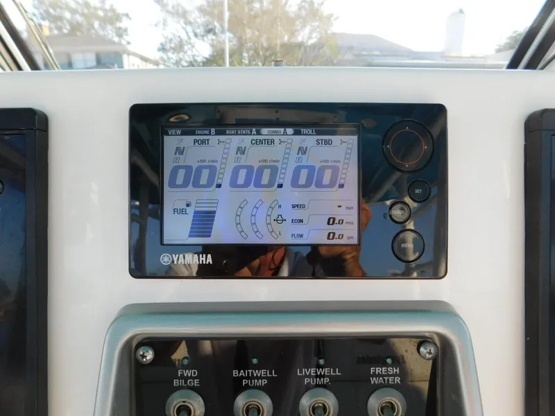 Slide: The Image of Everglades 355 Center Console 2016 - 65