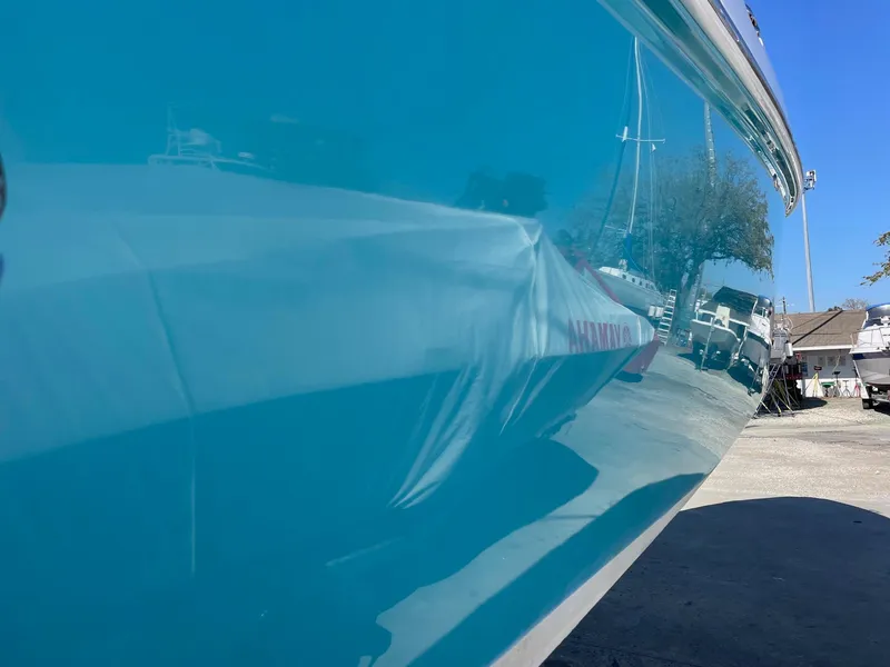 Slide: The Image of Everglades 355 Center Console 2016 - 90