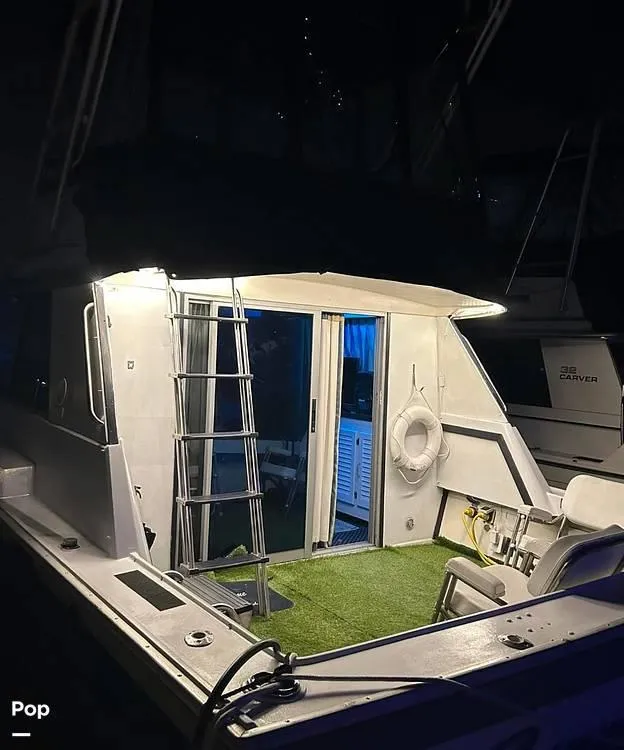 Slide: The Image of 1985 Silverton 34C for sale in Winthrop, MA - 3