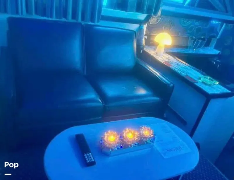 Slide: The Image of 1985 Silverton 34C for sale in Winthrop, MA - 4