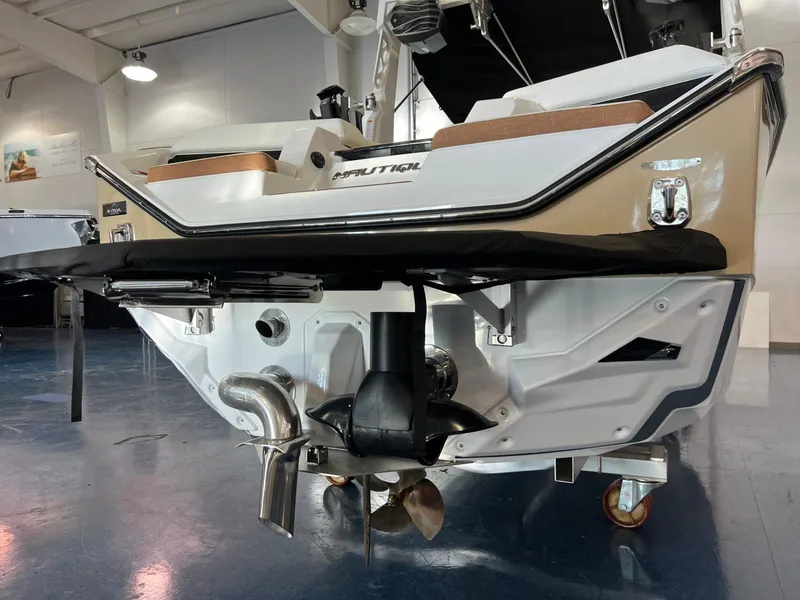Slide: The Image of Nautique Super Air Nautique S23 2025 - 20