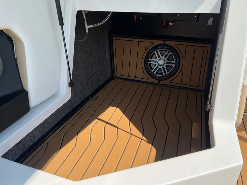 Slide: The Image of Nautique Super Air Nautique S23 2025 - 41