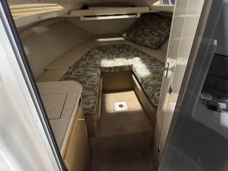 Slide: The Image of Bayliner 2252 Ciera Express 2000 - 63