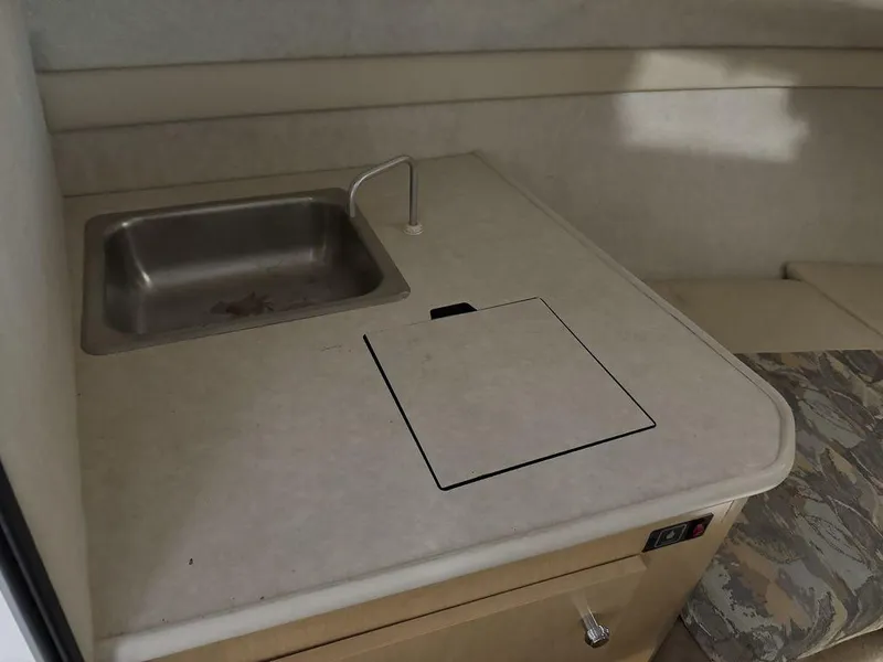 Slide: The Image of Bayliner 2252 Ciera Express 2000 - 65