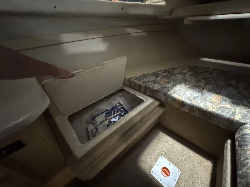 Slide: The Image of Bayliner 2252 Ciera Express 2000 - 67