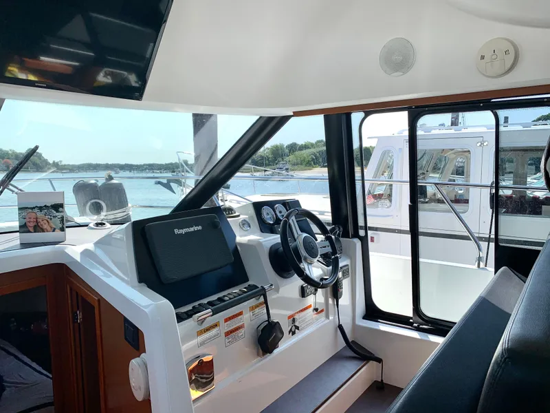 Slide: The Image of Jeanneau Velasco 37 2016 - 14