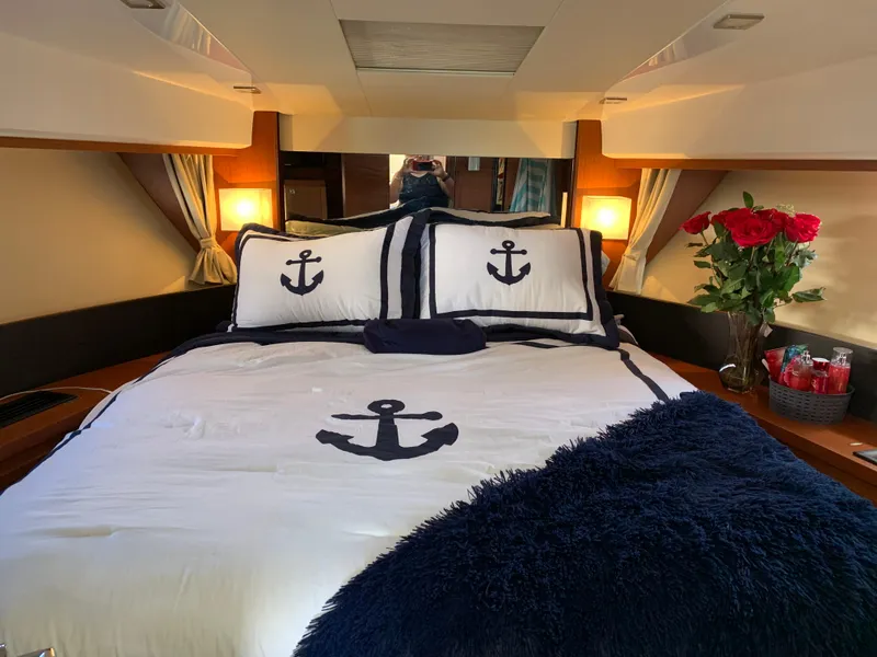 Slide: The Image of Jeanneau Velasco 37 2016 - 20