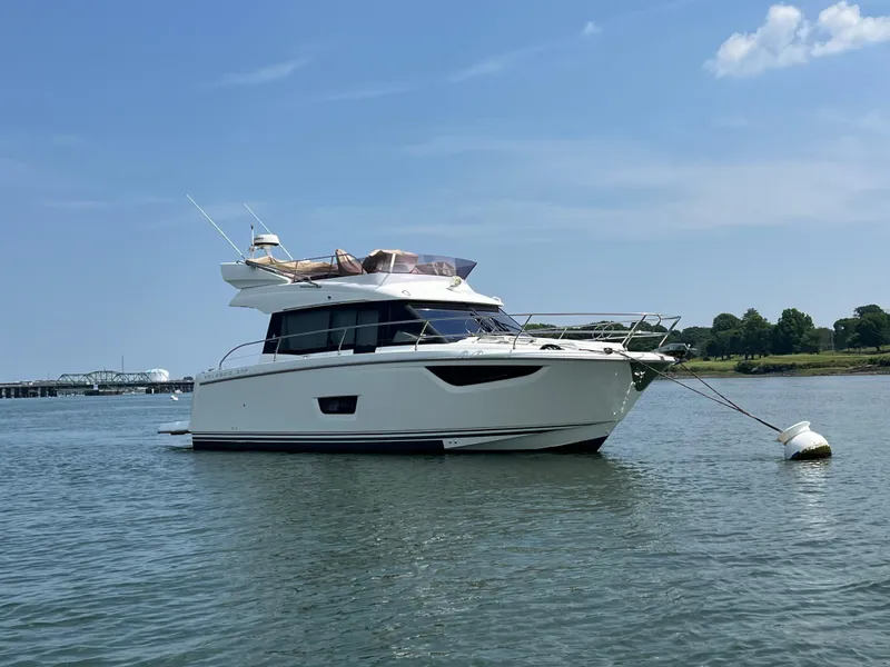 Slide: The Image of Jeanneau Velasco 37 2016 - 7