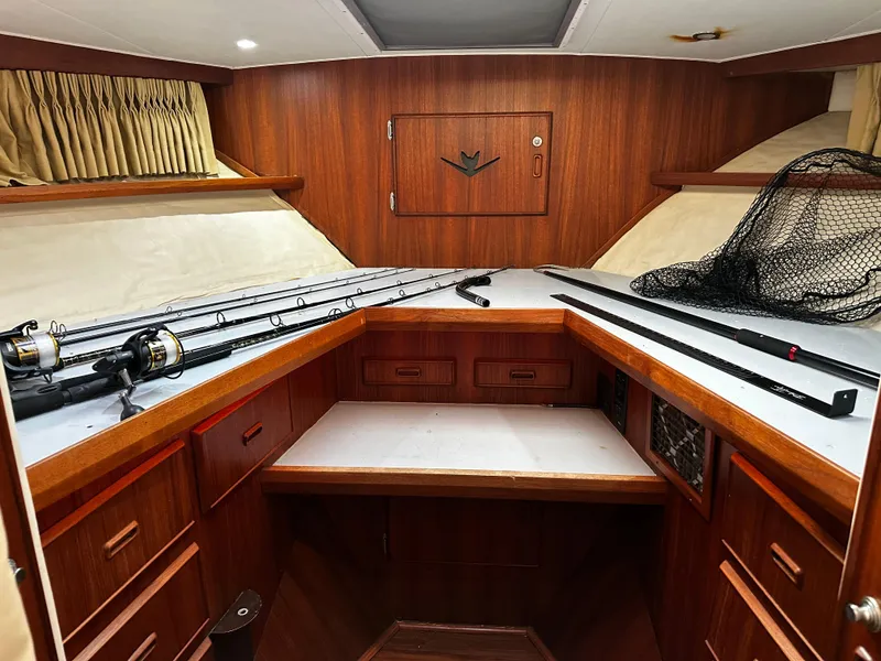 Slide: The Image of V Berth - 23