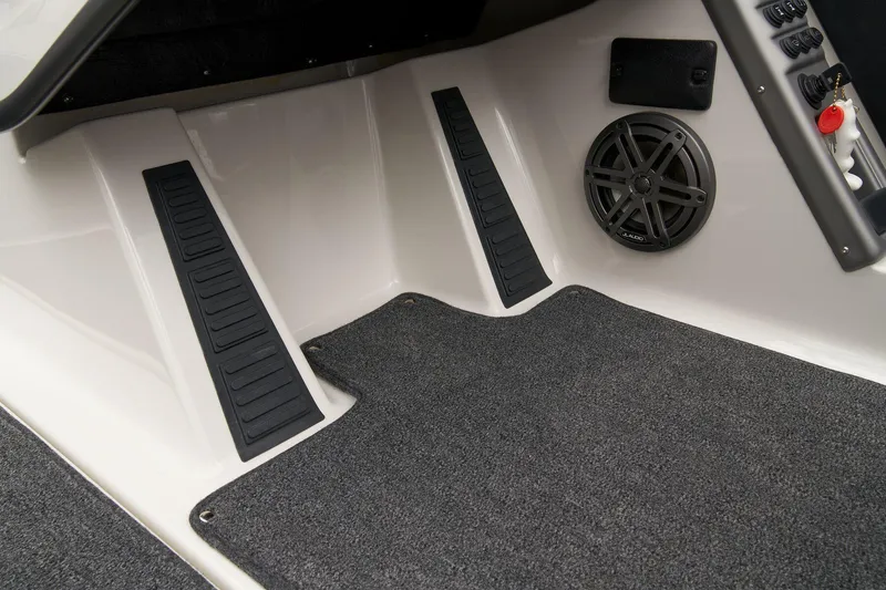 Slide: The Image of Ranger 2050MS 2025 - 65