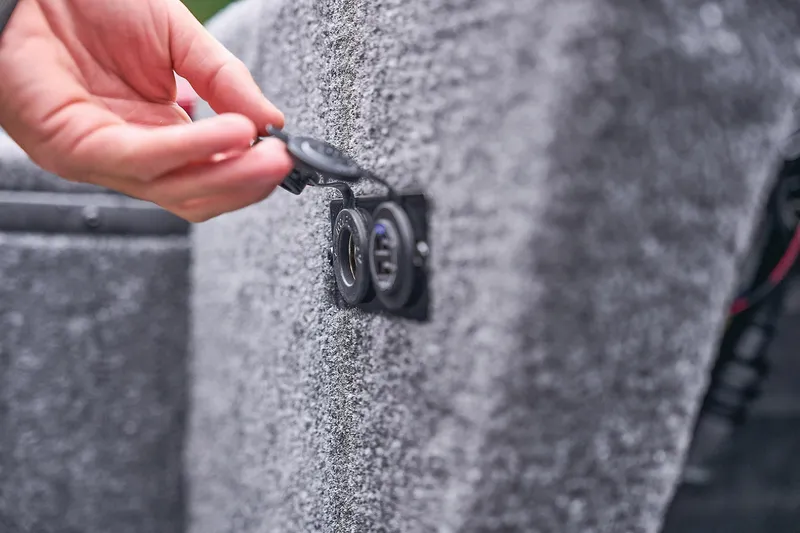 Slide: The Image of Ranger VS1665SC 2025 - 70