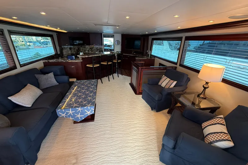 Slide: The Image of Hatteras 62 Cockpit Motor Yacht 1990 - 75