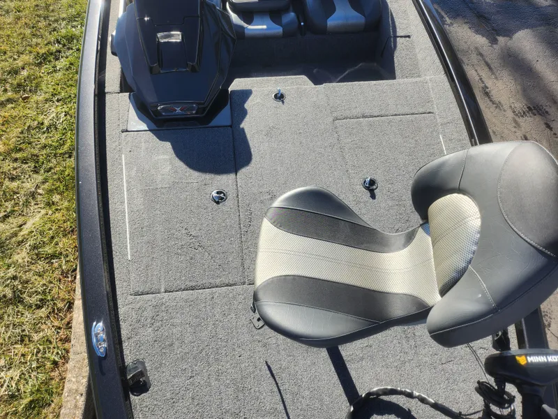 Slide: The Image of 2020 Vexus AVX1880 boat deck with seating and storage compartments. - 18