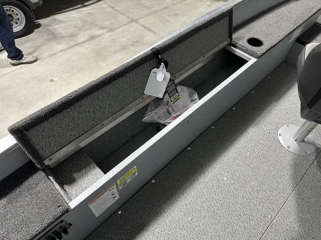 Slide: The Image of Lund 1400 Fury Tiller 2025 - 11