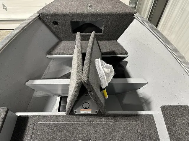 Slide: The Image of Lund 1400 Fury Tiller 2025 - 14